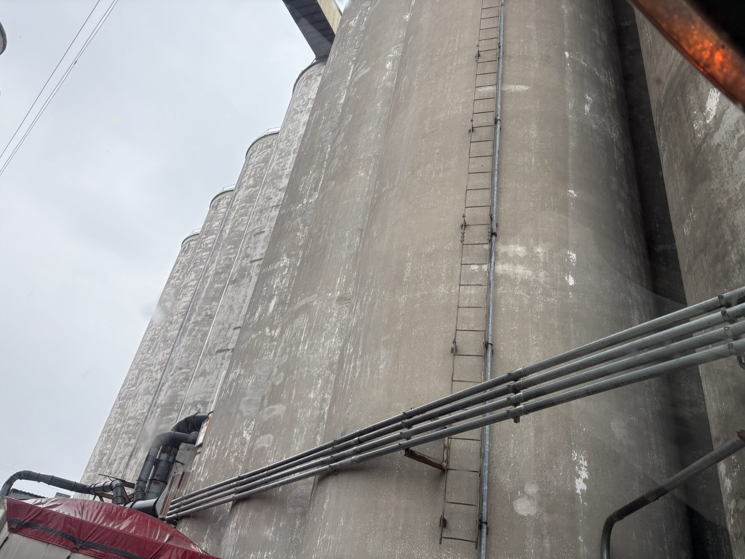 Massive concrete grain bins ADM Mexico Mo